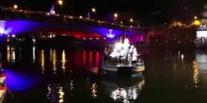 ZAZIE l'Heureux Tour sur la scène flottante d'Agde