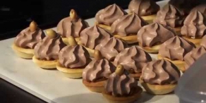 «Tartelette façon snickers» signée Chris «Le Meilleur Pâtissier»