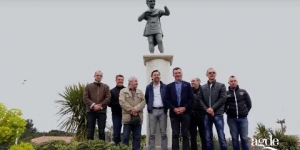 Inauguration de la statue du Césarion Agde Le Cap d'Agde