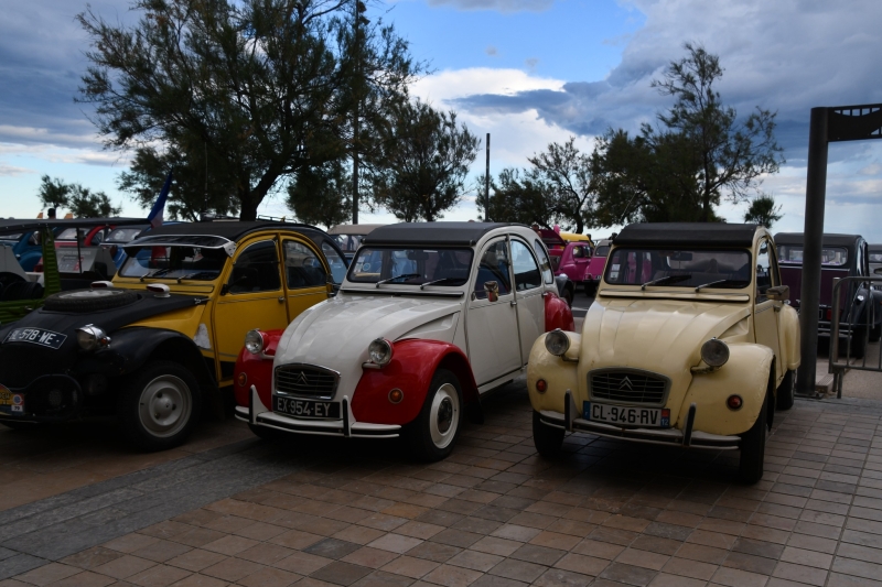 Des 2CV dans tout l'archipel