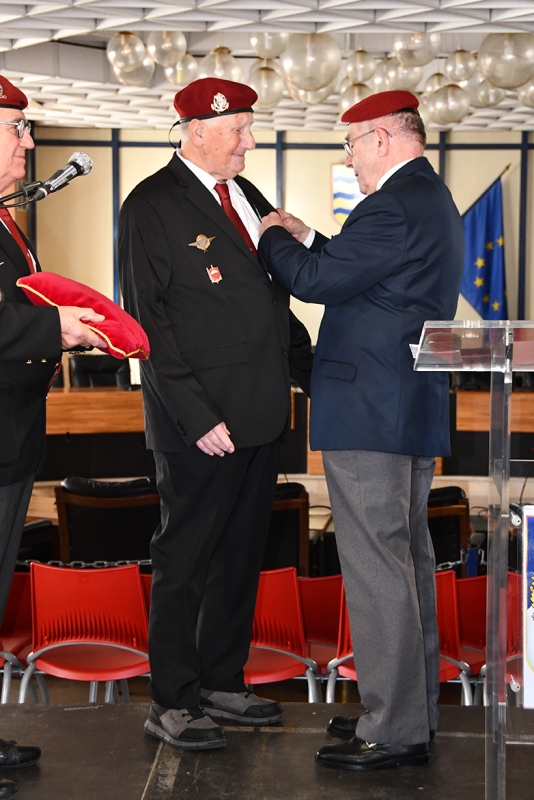 FERNAND GOMILA ÉLEVÉ AU RANG DE CHEVALIER DE L'ORDRE NATIONAL DE LA LÉGION D'HONNEUR