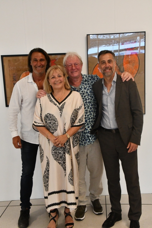 Les étés agathois l’exposition "Coq’olympique” de Jean-Pierre Rives a transformé l’essai au Palais des Congrès Cap d’Agde Méditerranée