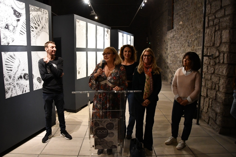 L'exposition ZOOM - chambre à bulles de thierry olivier à découvrir à l'Espace Molière