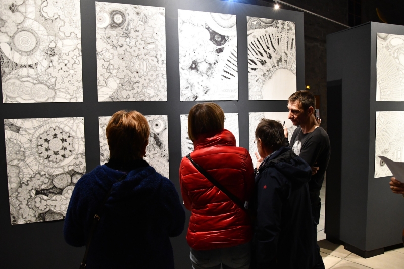 L'exposition ZOOM - chambre à bulles de thierry olivier à découvrir à l'Espace Molière