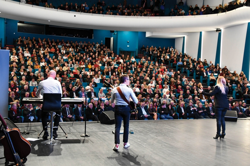 Salle comble pour les vœux de la Communauté d'Agglomération  Hérault Méditerranée